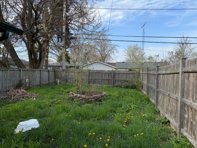 1404 87th PLACE, Kenosha, WI 53143