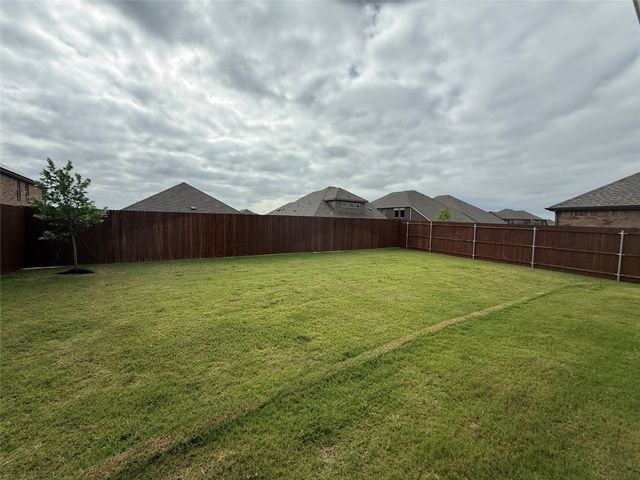 4316 High Country Road, Aubrey, TX 76227