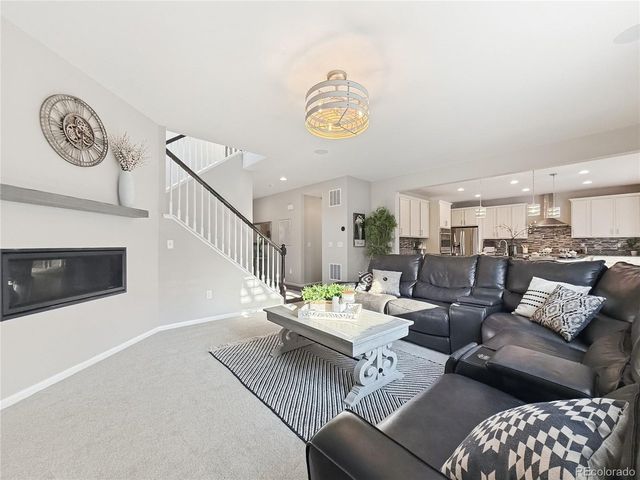 4647 Gray Wolf Ln, Castle Rock, CO 80104