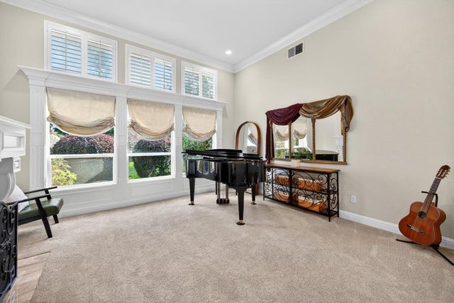 4620 Miners Cove Cir, Loomis, CA 95650