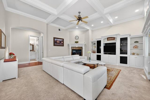 4620 Miners Cove Cir, Loomis, CA 95650