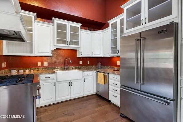 1045 N 3rd Avenue, Tucson, AZ 85705