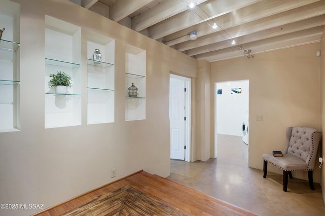 1045 N 3rd Avenue, Tucson, AZ 85705