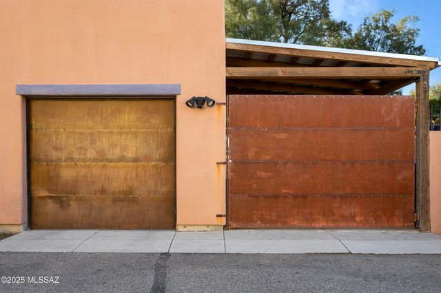1045 N 3rd Avenue, Tucson, AZ 85705