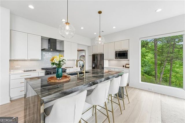252 Wild Turkey Bluff, Big Canoe, GA 30143