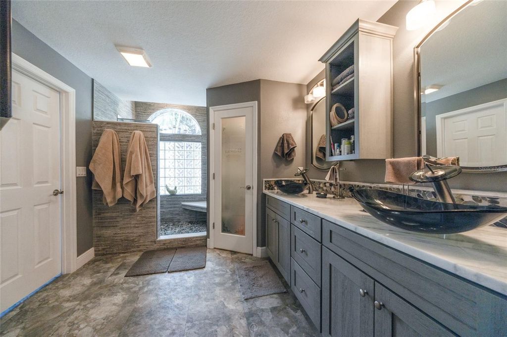 Image 24 of property listing at 1887 CREEKWATER BOULEVARD, Port Orange, FL 32128