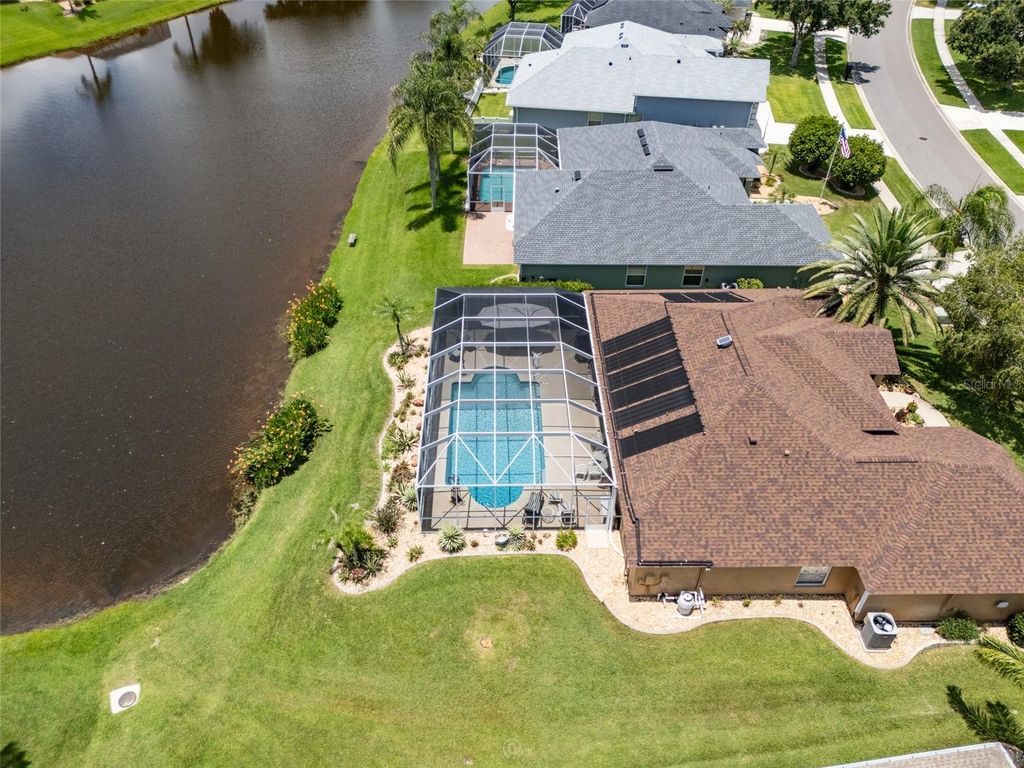Image 35 of property listing at 1887 CREEKWATER BOULEVARD, Port Orange, FL 32128