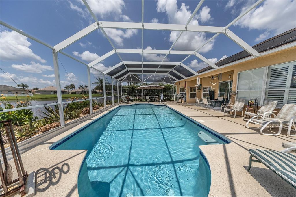 Image 37 of property listing at 1887 CREEKWATER BOULEVARD, Port Orange, FL 32128