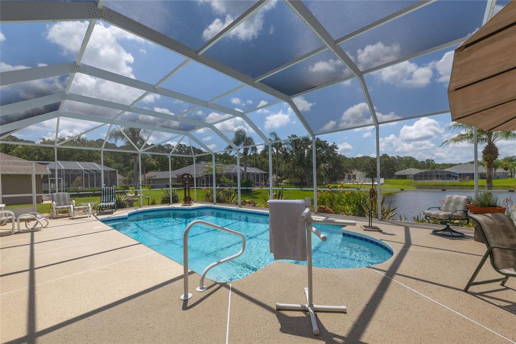 Image 39 of property listing at 1887 CREEKWATER BOULEVARD, Port Orange, FL 32128