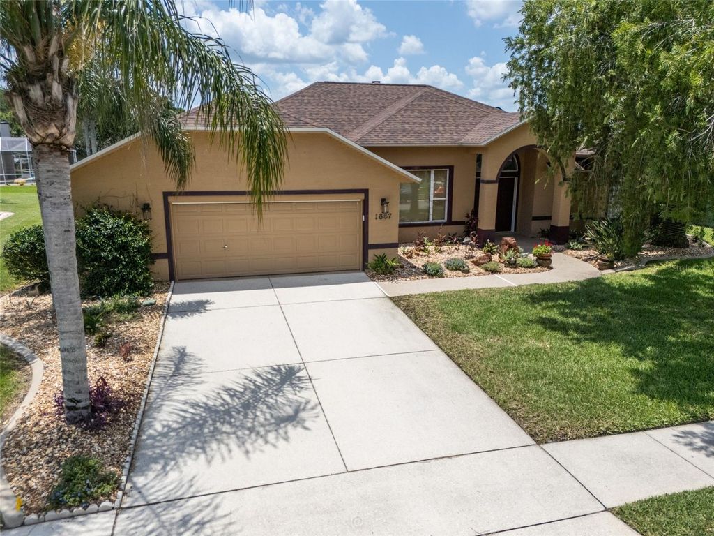 Image 5 of property listing at 1887 CREEKWATER BOULEVARD, Port Orange, FL 32128
