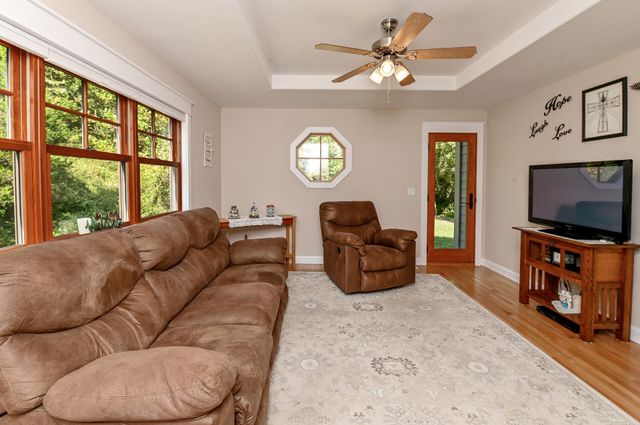 4883 Woolper Road, Petersburg, KY 41080