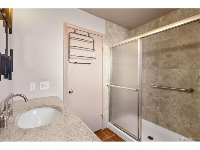 3691 S Mission Pkwy, Aurora, CO 80013