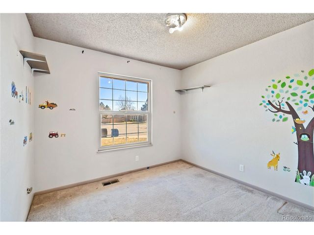 3691 S Mission Pkwy, Aurora, CO 80013