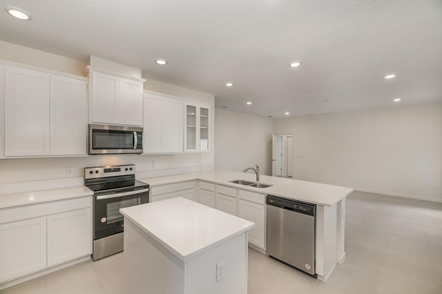 6970 Cameo Drive, Grant, FL 32949