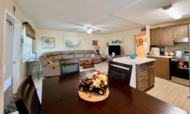 131 Andover F, West Palm Beach, FL 33417