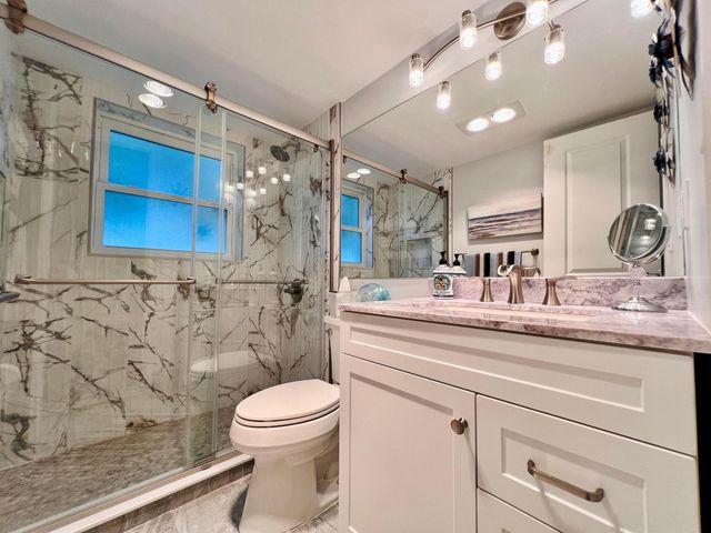 131 Andover F, West Palm Beach, FL 33417