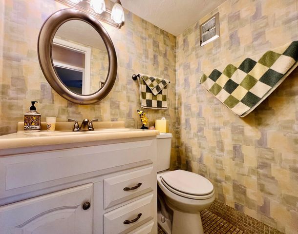 131 Andover F, West Palm Beach, FL 33417