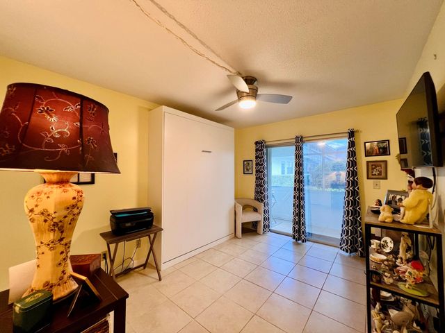 131 Andover F, West Palm Beach, FL 33417