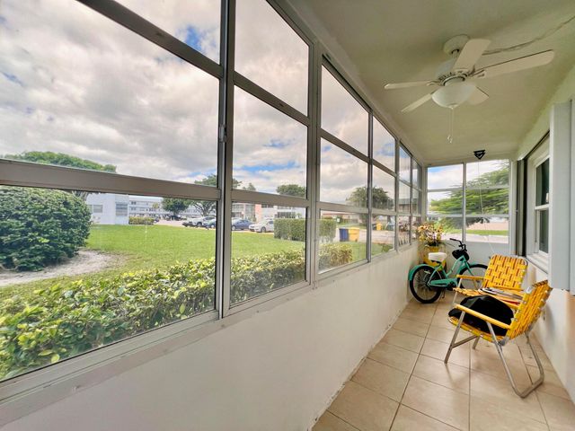131 Andover F, West Palm Beach, FL 33417