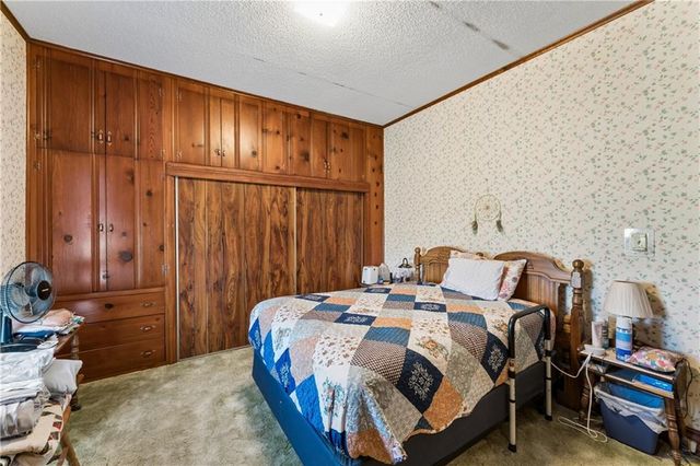 10290 W 271st Street, Louisburg, KS 66053
