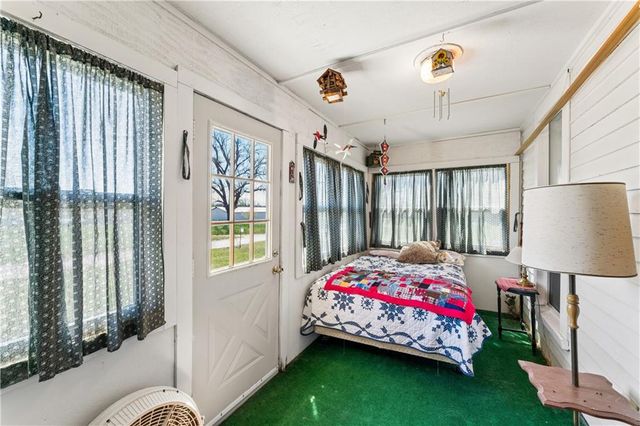 10290 W 271st Street, Louisburg, KS 66053