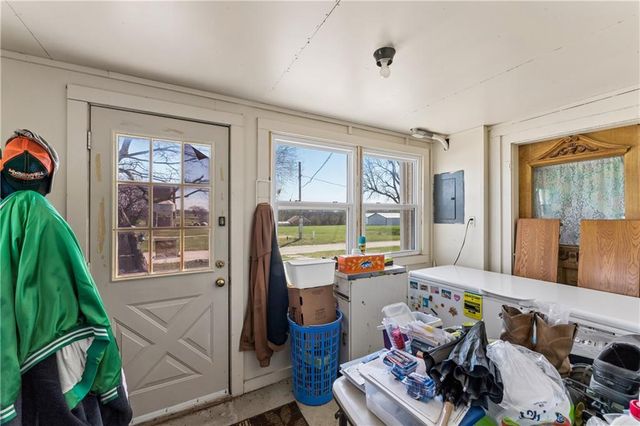 10290 W 271st Street, Louisburg, KS 66053