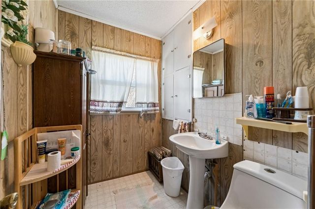 10290 W 271st Street, Louisburg, KS 66053