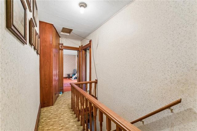 10290 W 271st Street, Louisburg, KS 66053
