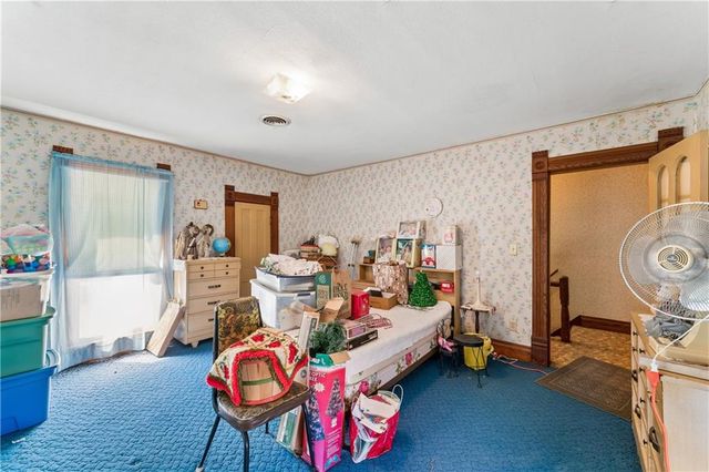 10290 W 271st Street, Louisburg, KS 66053