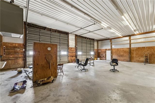 10290 W 271st Street, Louisburg, KS 66053