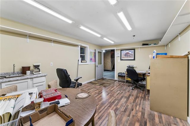 10290 W 271st Street, Louisburg, KS 66053