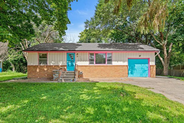 2708 Williams Drive, Burnsville, MN 55337