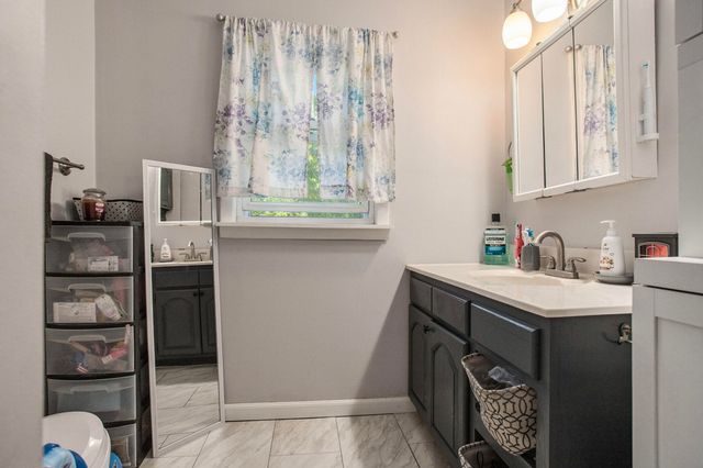 103 W Mill Street, Athens, MI 49011