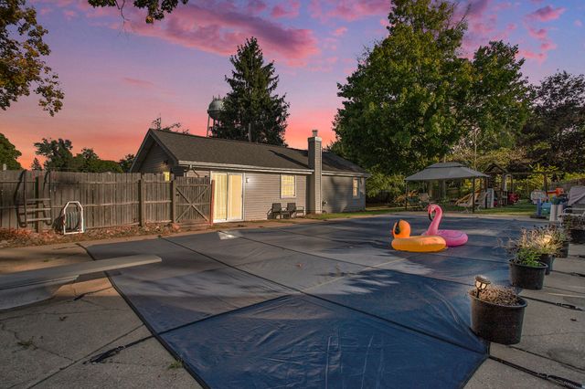 103 W Mill Street, Athens, MI 49011