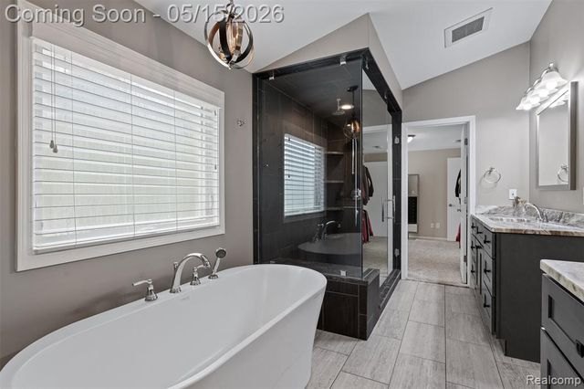 4238 Apple Valley Lane, West Bloomfield, MI 48323