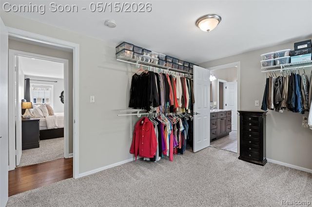4238 Apple Valley Lane, West Bloomfield, MI 48323