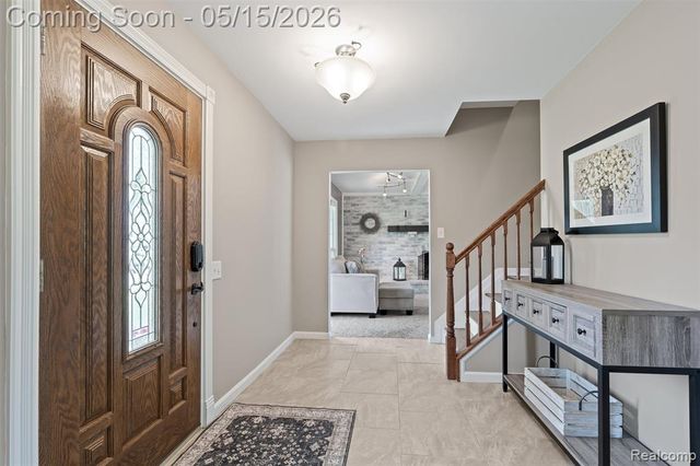 4238 Apple Valley Lane, West Bloomfield, MI 48323