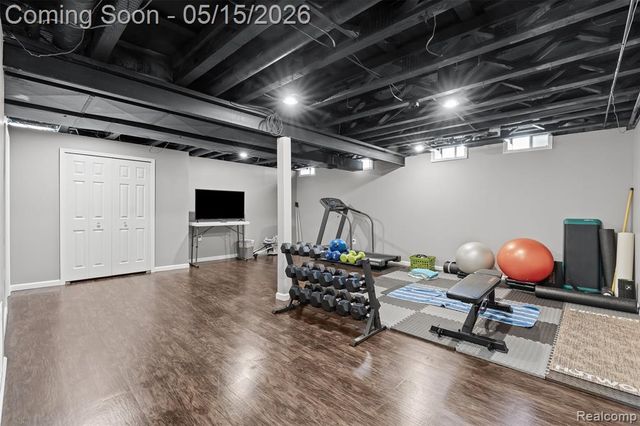 4238 Apple Valley Lane, West Bloomfield, MI 48323
