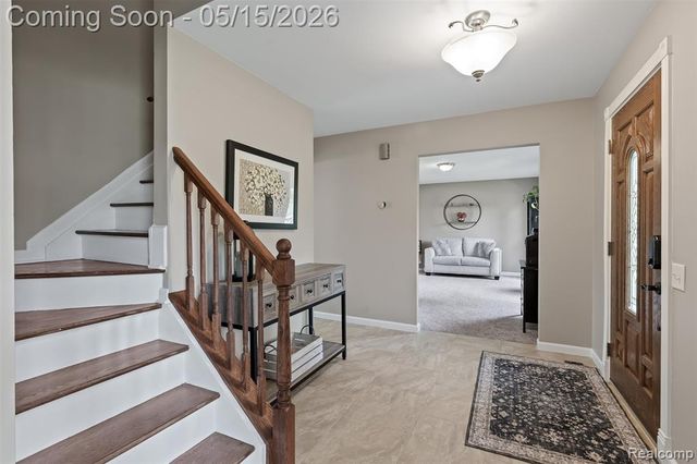 4238 Apple Valley Lane, West Bloomfield, MI 48323