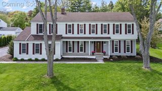 4238 Apple Valley Lane, West Bloomfield, MI 48323