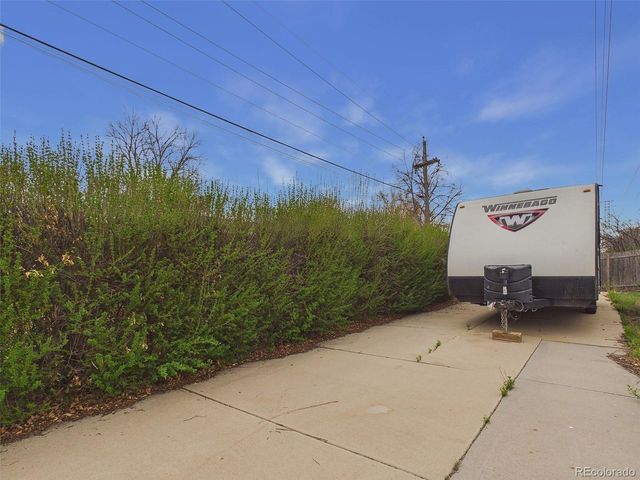 1709 S Kearney St, Denver, CO 80224