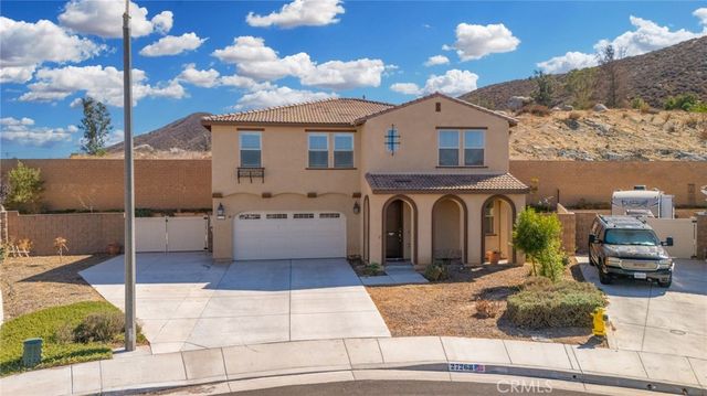 27268 Hideout Court, Menifee, CA 92585