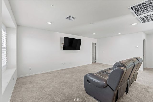 27268 Hideout Court, Menifee, CA 92585