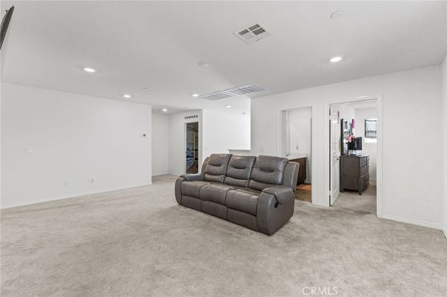 27268 Hideout Court, Menifee, CA 92585
