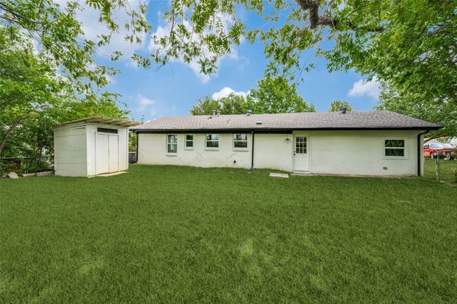 1646 Jackson Street, Grand Prairie, TX 75051