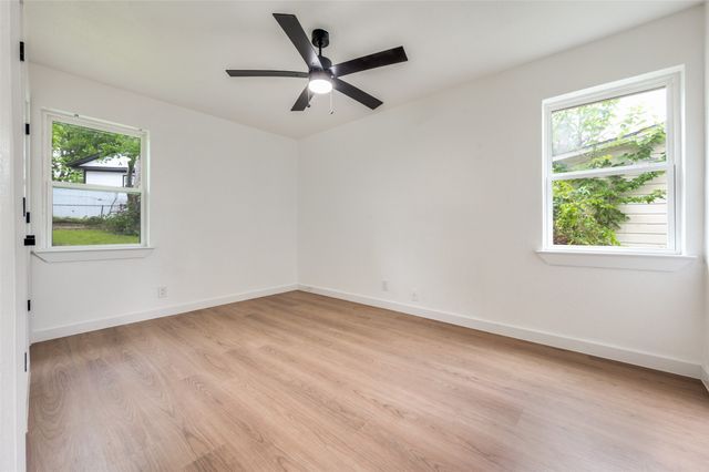 1646 Jackson Street, Grand Prairie, TX 75051