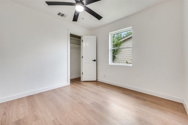 1646 Jackson Street, Grand Prairie, TX 75051