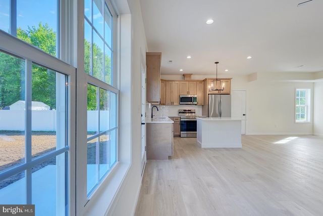 165 ROSE BOWL RD, Dover, DE 19904