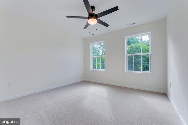 165 ROSE BOWL RD, Dover, DE 19904