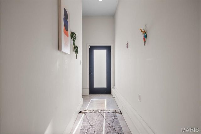 3215 Jasper Park, St Louis, MO 63139